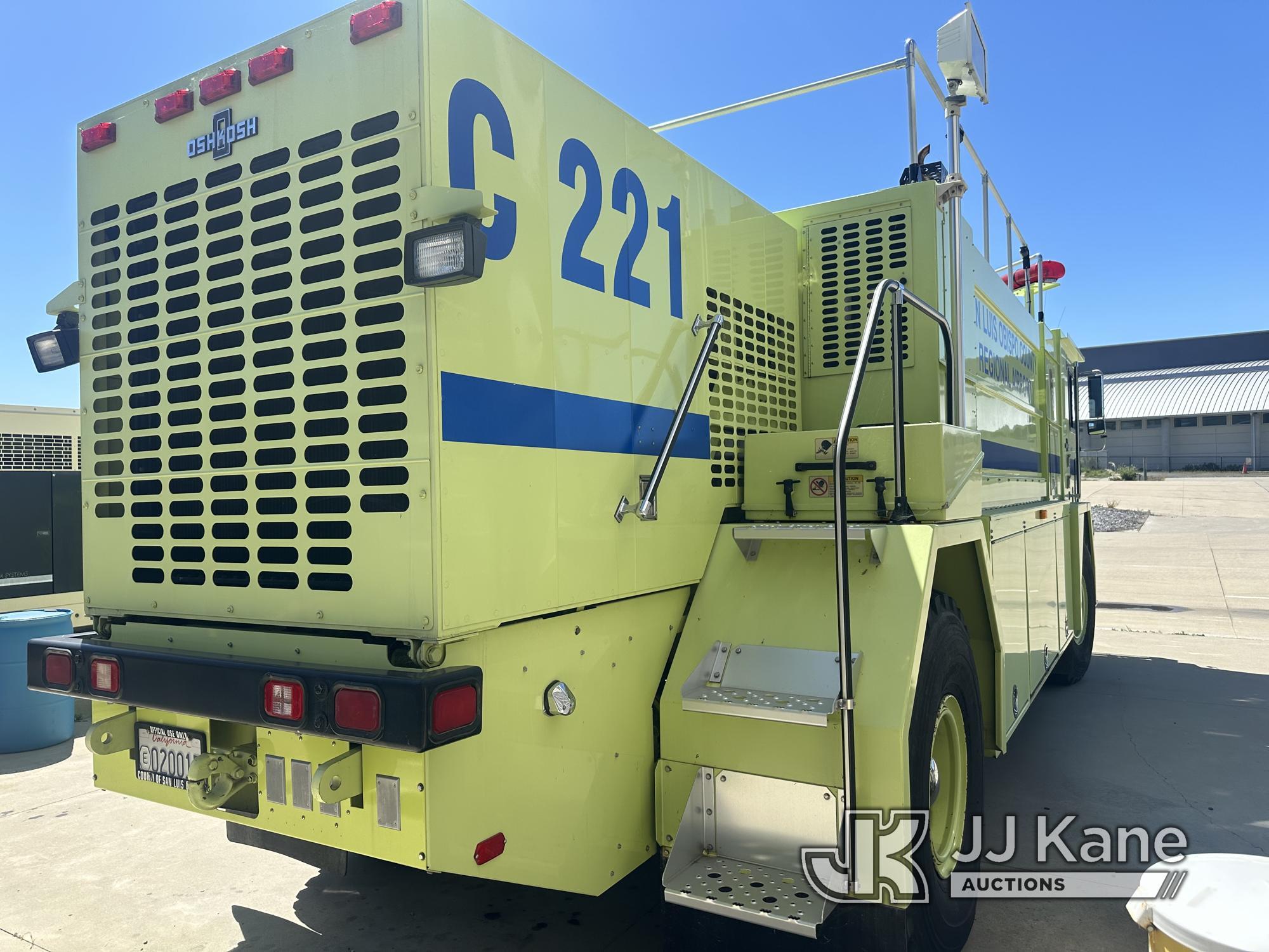 (San Luis Obispo, CA) 1996 Oshkosh 4x4 ARFF Low Tilt T1500 Power Guard 8KW Diesel Generator, 210 Gal