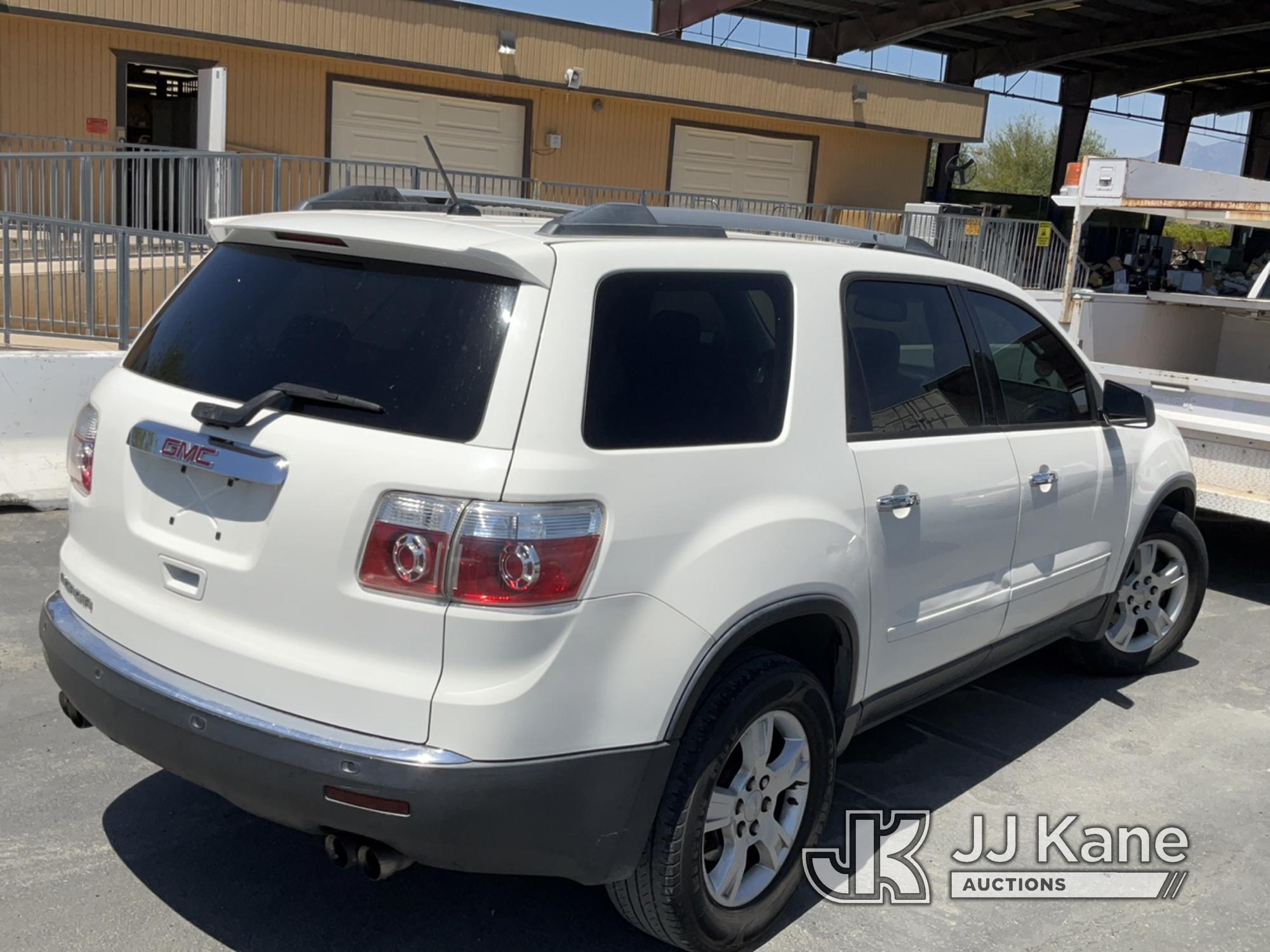 (Jurupa Valley, CA) 2010 GMC Acadia 4-Door Sport Utility Vehicle Runs & Moves