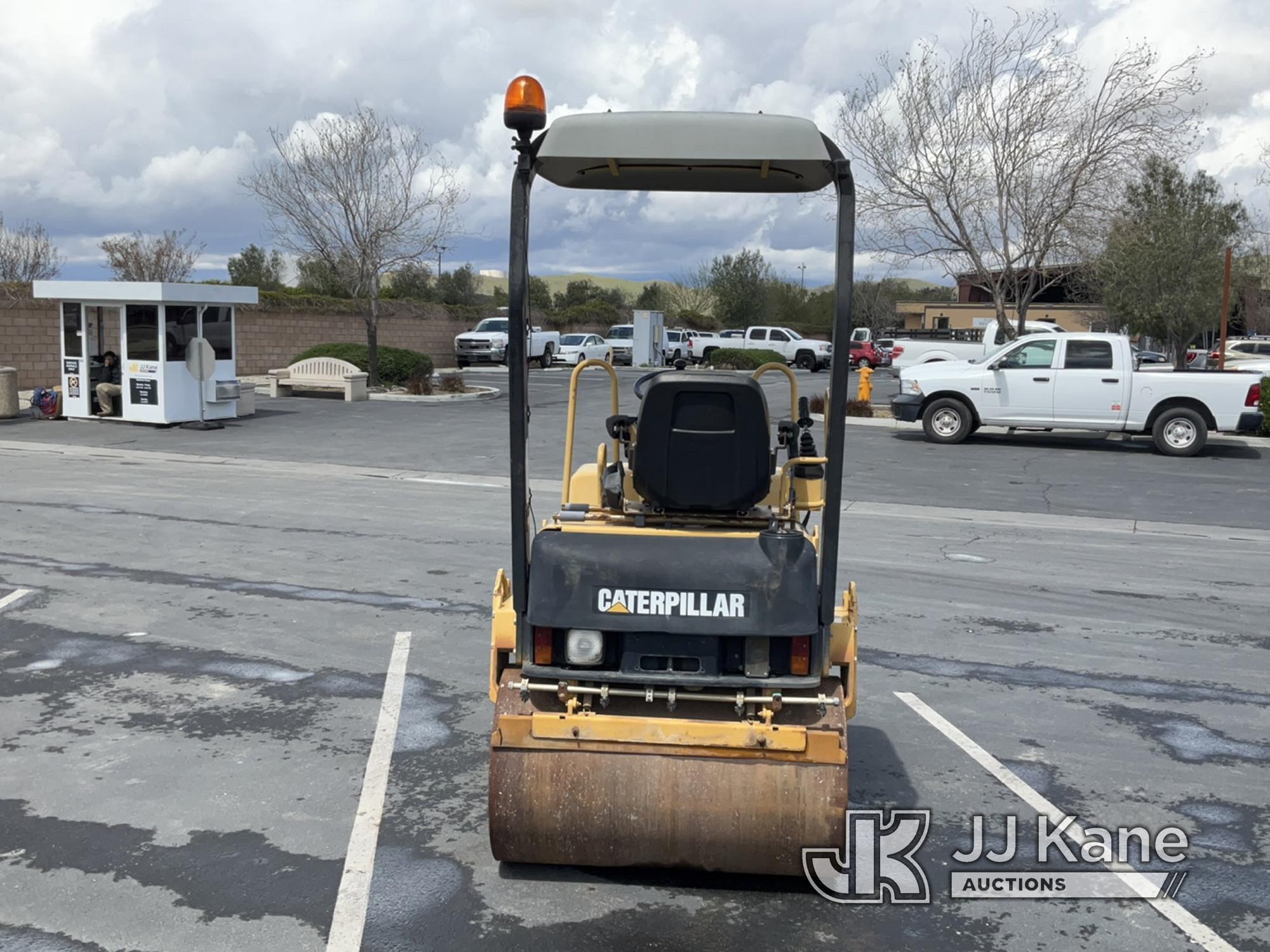 (Jurupa Valley, CA) Caterpillar Double-Drum Roller Runs & Operates