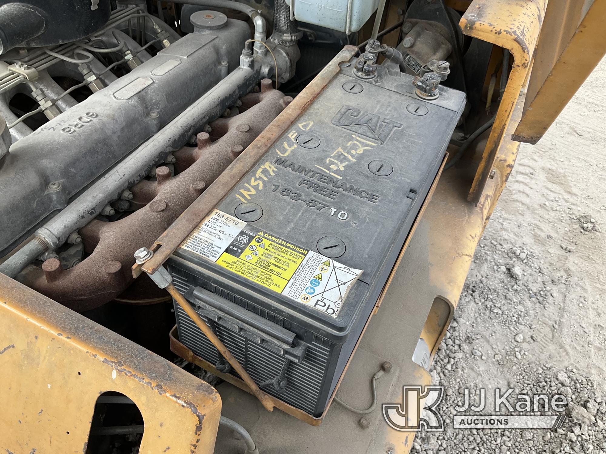 (Jurupa Valley, CA) Komatsu Solid Tired Forklift Not Running