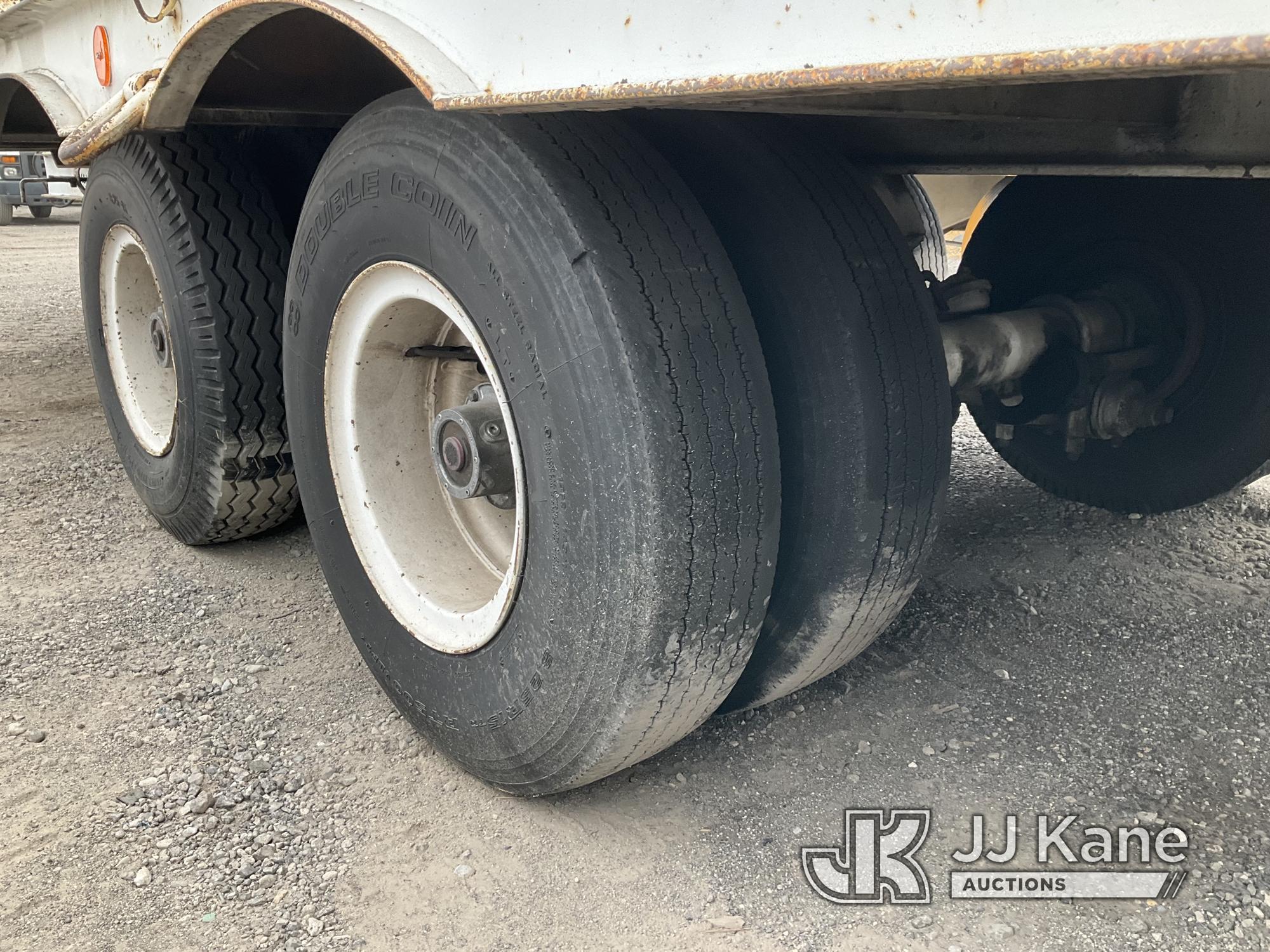 (Jurupa Valley, CA) 1969 Page T21B1214 Cargo Trailer Trailer Length: 24ft 10in, Trailer Width: 7ft 9