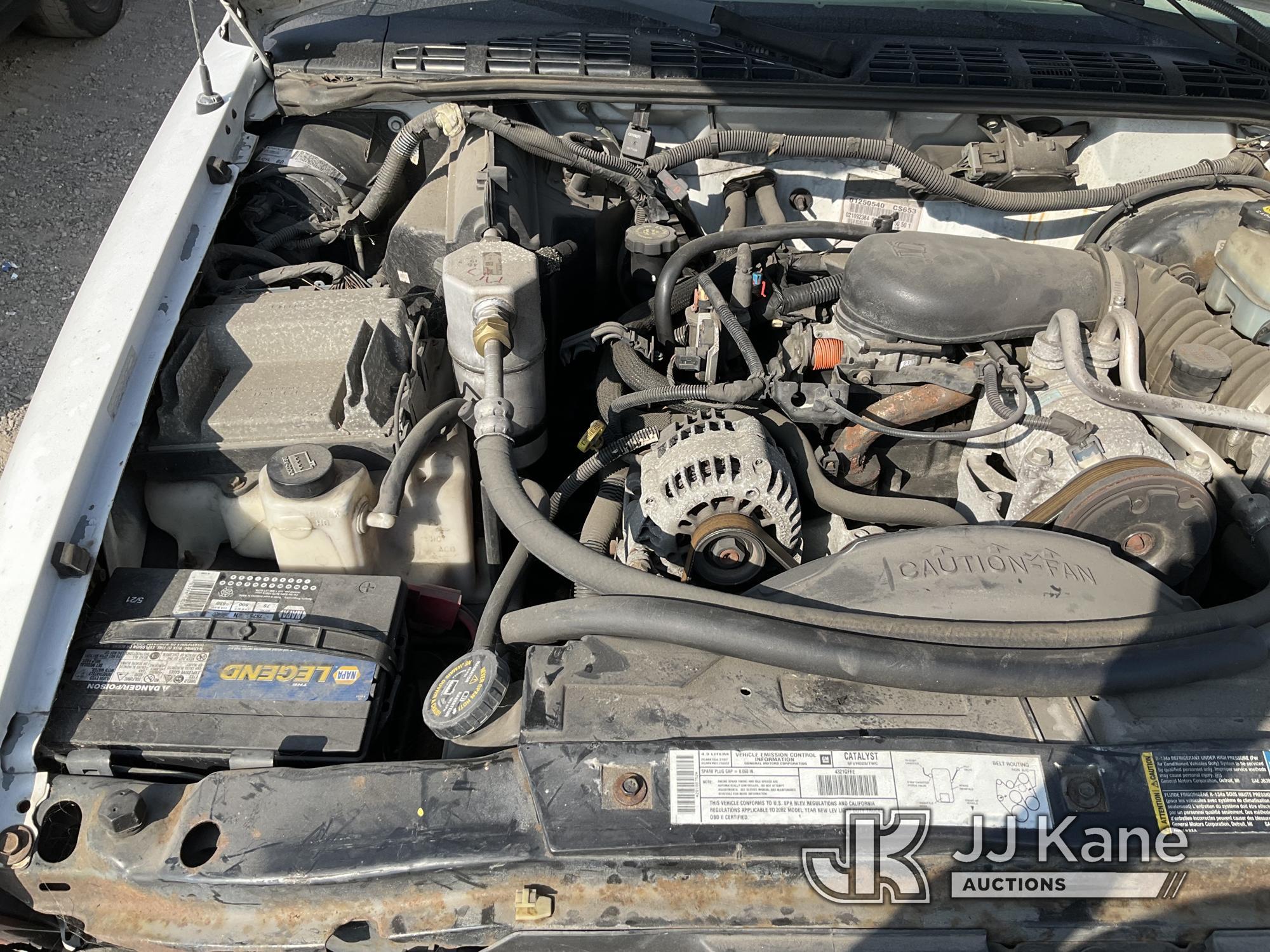 (Jurupa Valley, CA) 2002 Chevrolet S10 Extended-Cab Pickup Truck Cranks Does Not Start