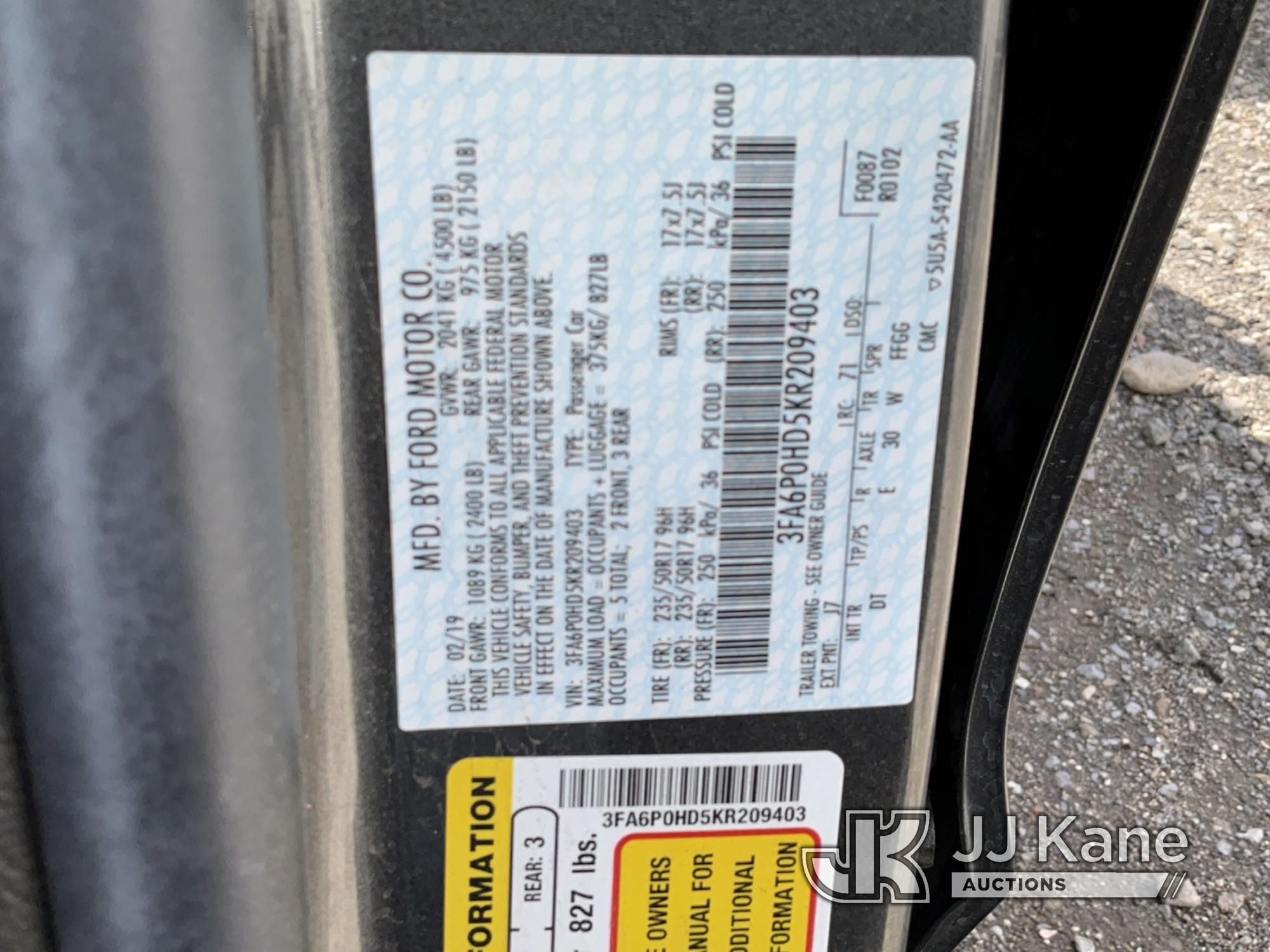 (Jurupa Valley, CA) 2019 Ford Fusion 4-Door Sedan Not Running, Interior Parts Stripped, Rear End Dam