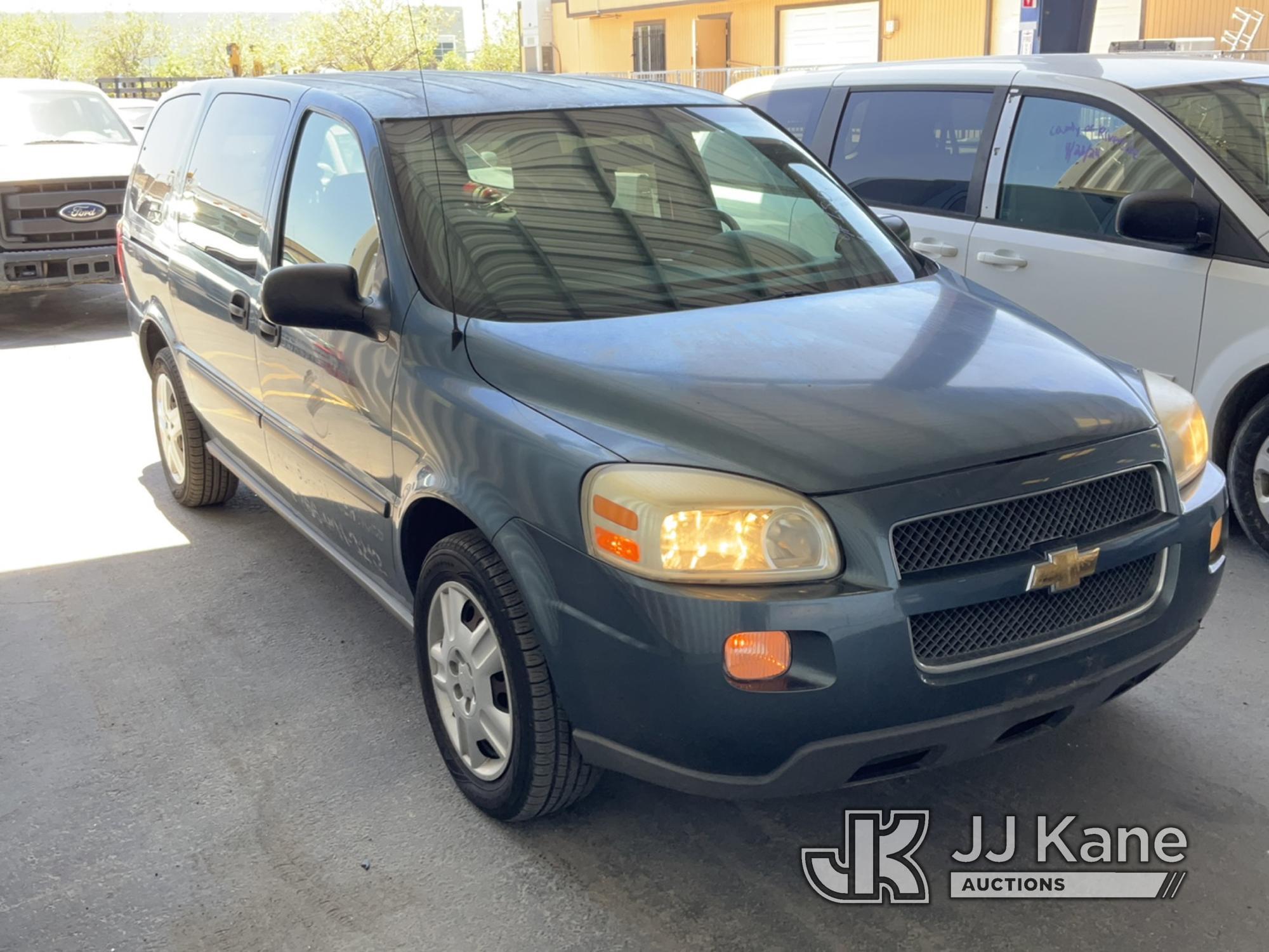 (Jurupa Valley, CA) 2007 Chevrolet Uplander LS Mini Passenger Van Runs & Moves, Missing Rear Seats,