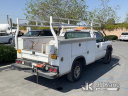 (Jurupa Valley, CA) 2005 Chevrolet Silverado 2500HD Regular Cab Pickup 2-DR Runs & Moves, Check Engi