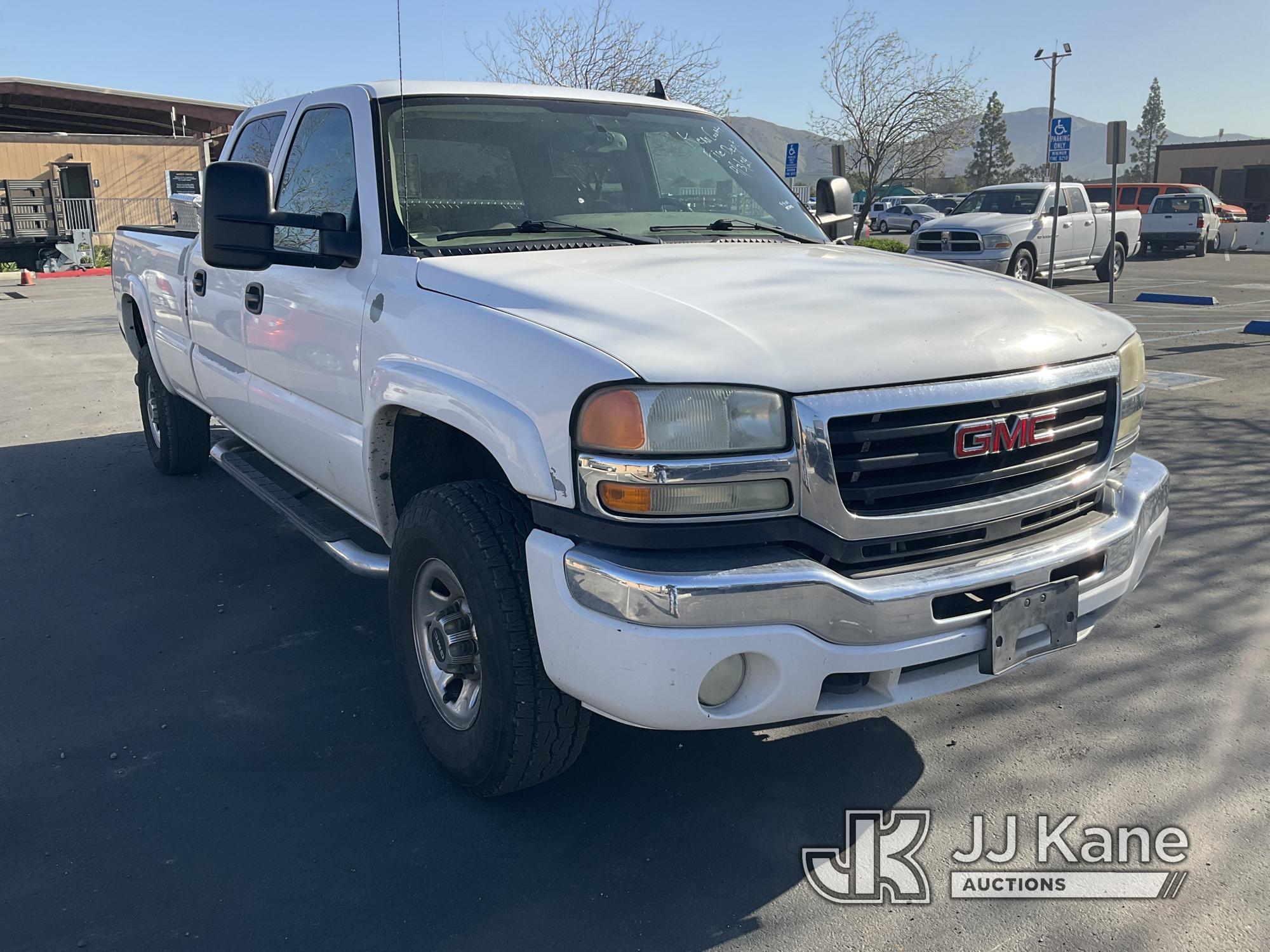 (Jurupa Valley, CA) 2006 GMC Sierra 3500 4x4 Crew-Cab Pickup Truck Runs & Moves, ABS Light Is On