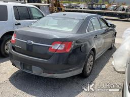 (Jurupa Valley, CA) 2010 Ford Taurus AWD 4-Door Sedan Not Running , Wrecked , Paint Damage, Body Dam