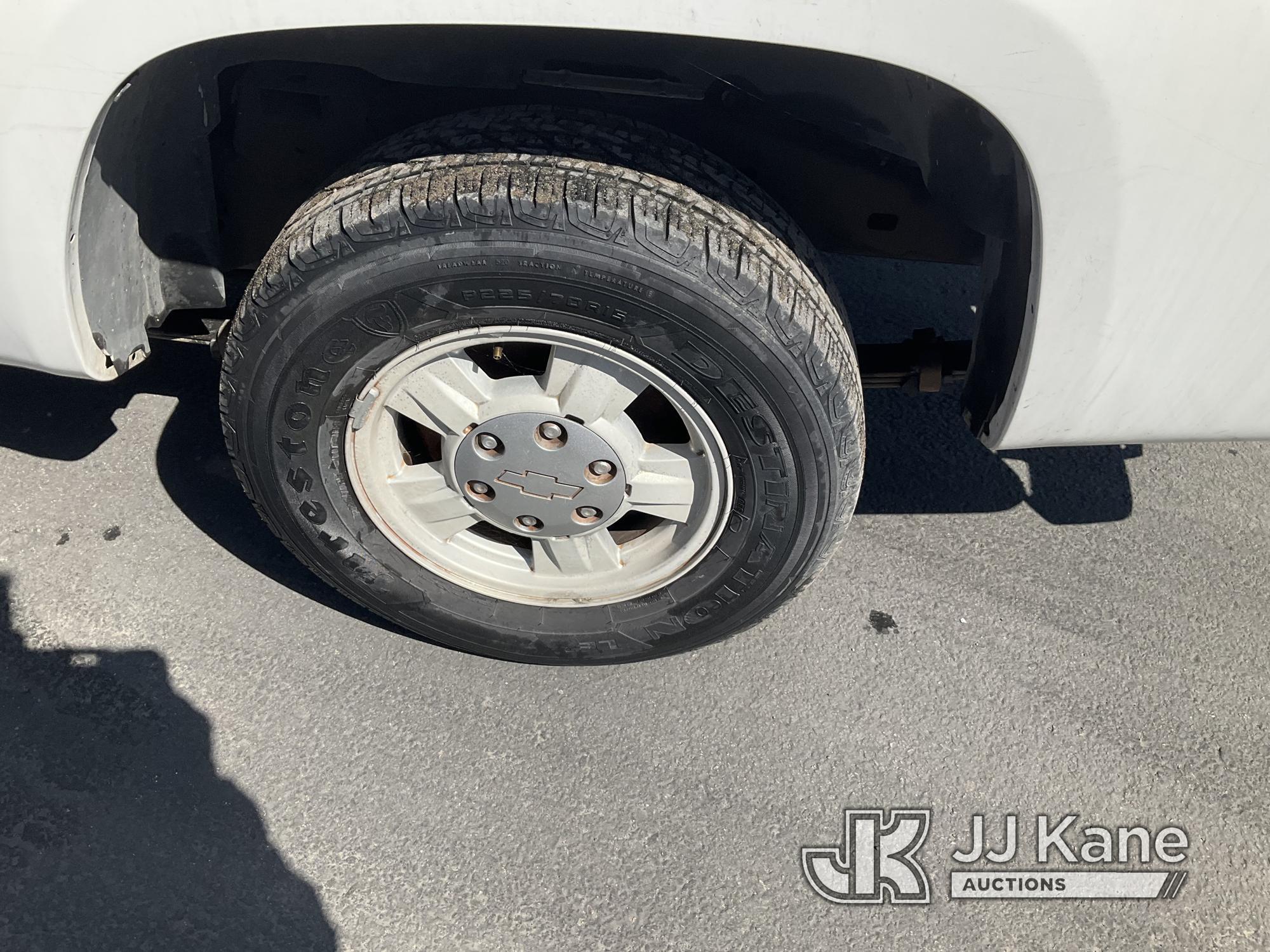 (Jurupa Valley, CA) 2005 Chevrolet Colorado Extended-Cab Pickup Truck Runs & Moves, Airbag Light On