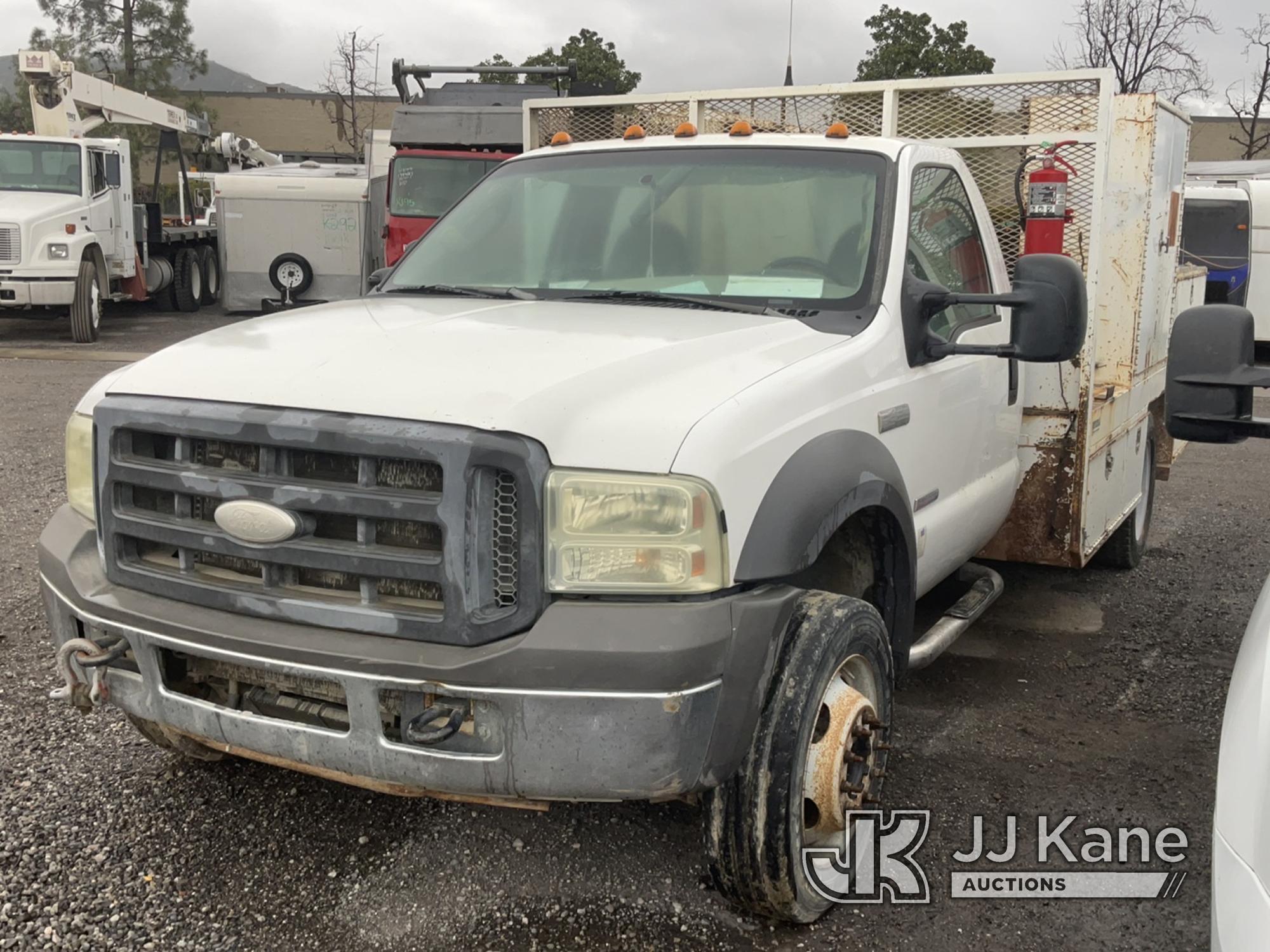 (Jurupa Valley, CA) 2005 Ford F450 Utility Truck Not Running, Engine Will Not Turn Over, Interior St