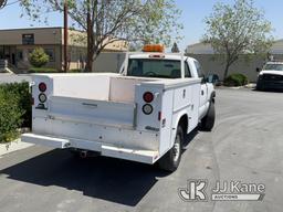 (Jurupa Valley, CA) 2007 Chevrolet Silverado 2500HD Regular Cab Pickup 2-DR Runs & Moves , Runs Roug