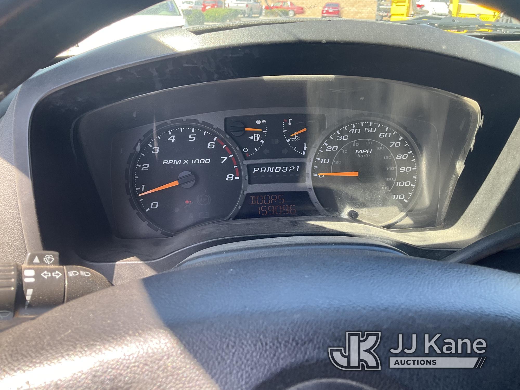 (Jurupa Valley, CA) 2005 Chevrolet Colorado Crew-Cab Pickup Truck Runs & Moves, Air Bag Light Is On