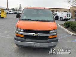 (Jurupa Valley, CA) 2017 Chevrolet Express G3500 Passenger Van Runs & Moves, Paint Damage, Body Dama