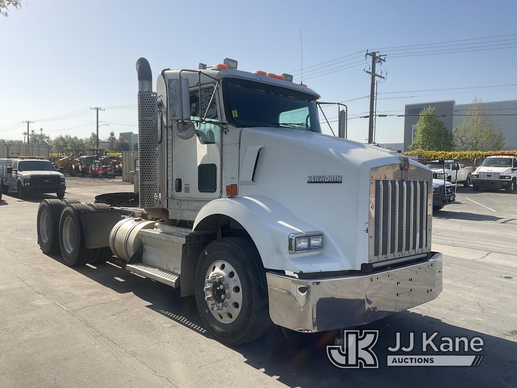 (Jurupa Valley, CA) 2009 Kenworth T800 T/A Truck Tractor Runs & Moves