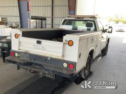 (Jurupa Valley, CA) 2008 GMC Sierra 2500 HD Regular Cab Pickup 2-DR Runs & Moves, Driver Door is Dam