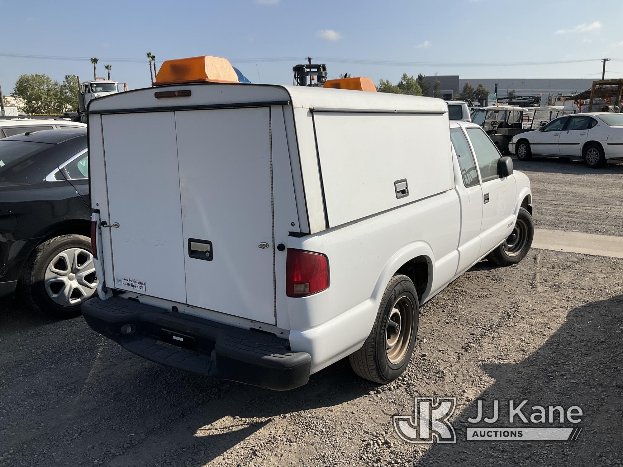 (Jurupa Valley, CA) 2002 Chevrolet S10 Extended-Cab Pickup Truck Cranks Does Not Start