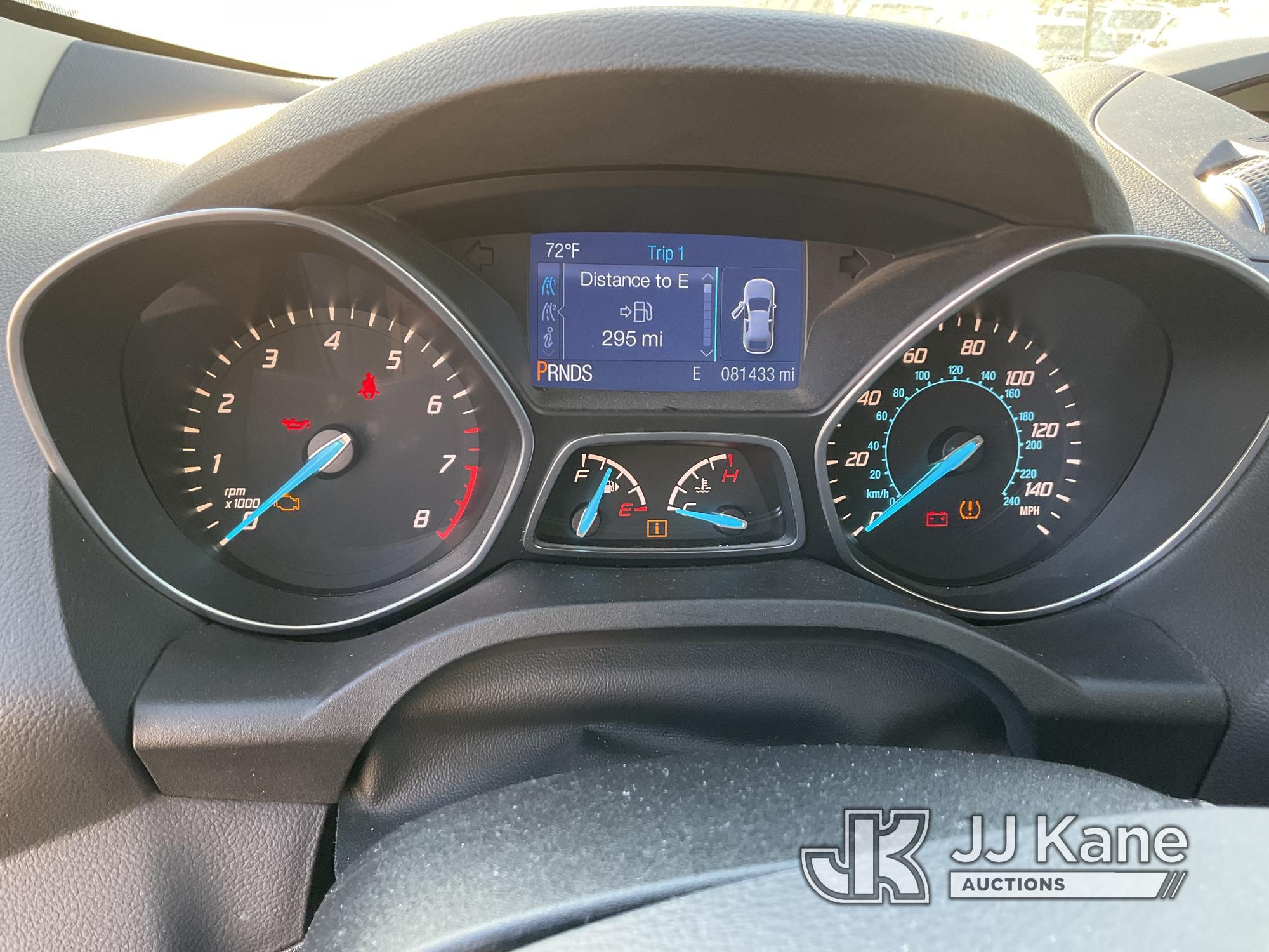 (Jurupa Valley, CA) 2014 Ford Escape AWD Sport Utility Vehicle Not Running, Has Check Engine Light O