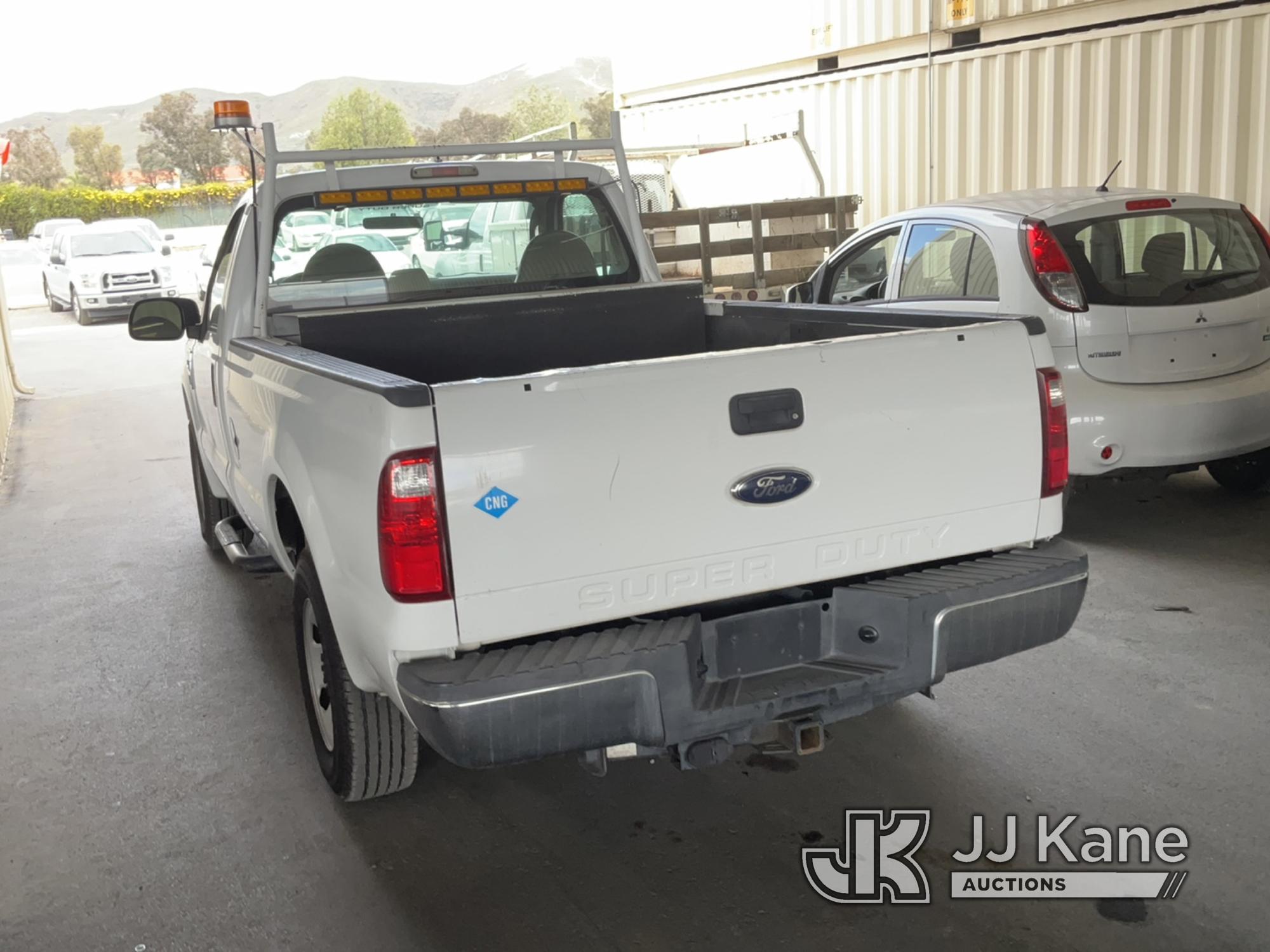 (Jurupa Valley, CA) 2008 Ford F-250 SD Regular Cab Pickup 2-DR Runs & Moves,CNG Tanks Expires in 202