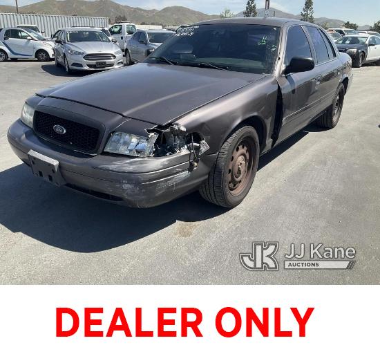 (Jurupa Valley, CA) 2008 Ford Crown Victoria Police Interceptor 4-Door Sedan Runs & Moves, Fender &