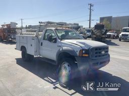 (Jurupa Valley, CA) 2006 Ford 550 Dump Truck Runs & Moves, Front Passenger Damage, Dump Bed Does Not