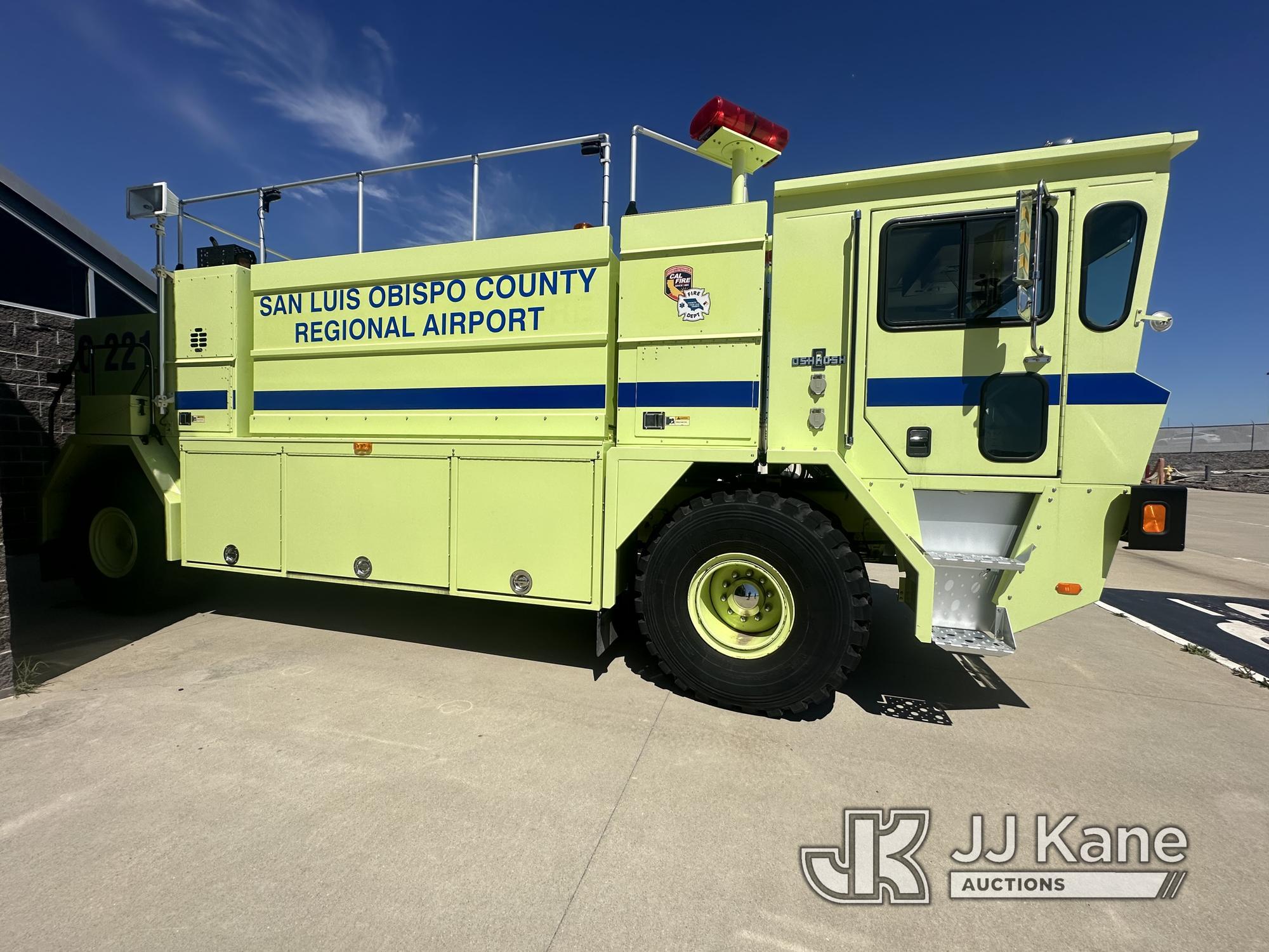 (San Luis Obispo, CA) 1996 Oshkosh 4x4 ARFF Low Tilt T1500 Power Guard 8KW Diesel Generator, 210 Gal