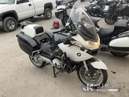 (Jurupa Valley, CA) 2012 BMW Motorcycle Runs & Moves, Running Rough , Smoking , Missing Parts