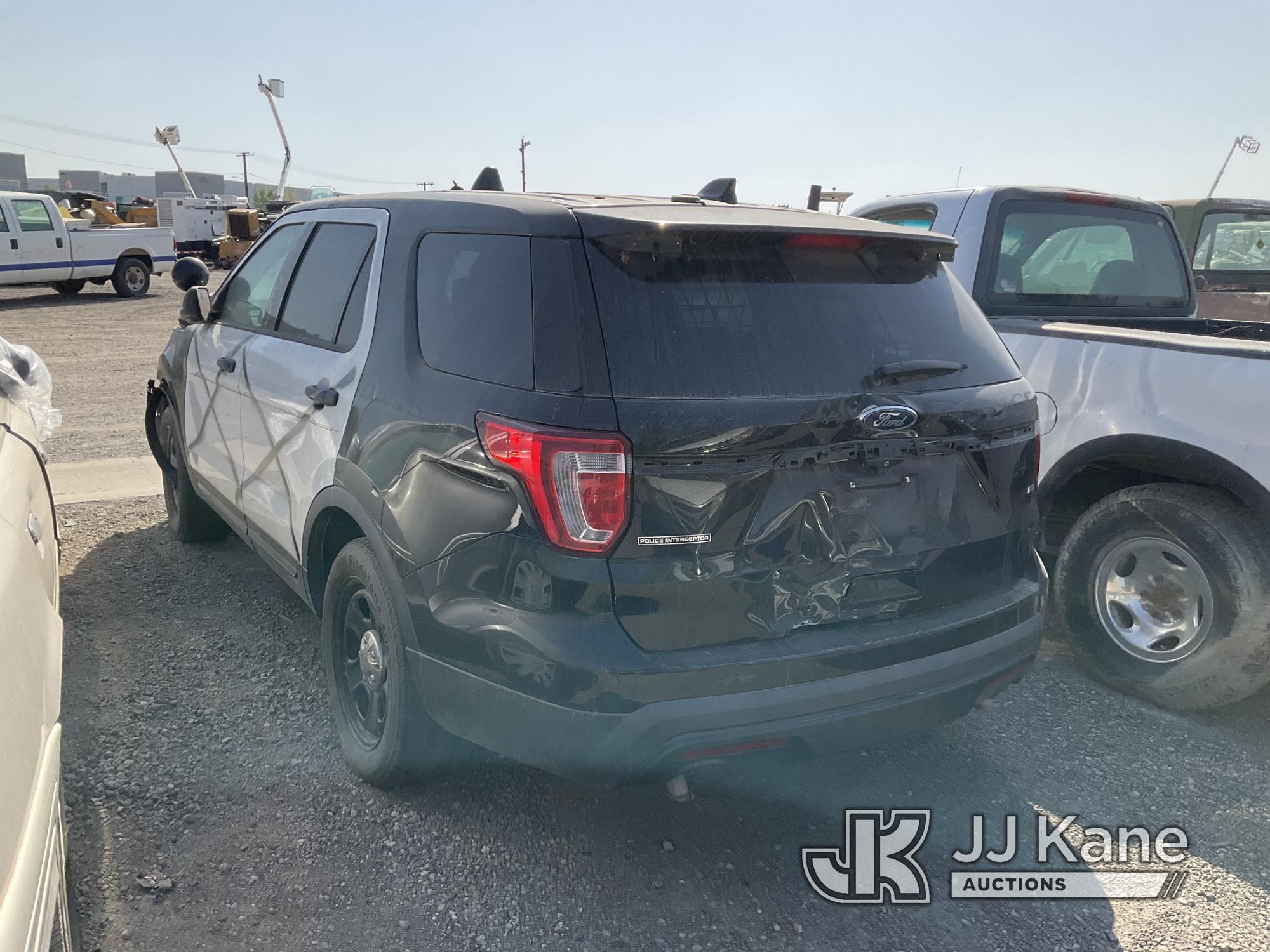 (Jurupa Valley, CA) 2017 Ford Explorer AWD Police Interceptor Sport Utility Vehicle Vehicle Wrecked,