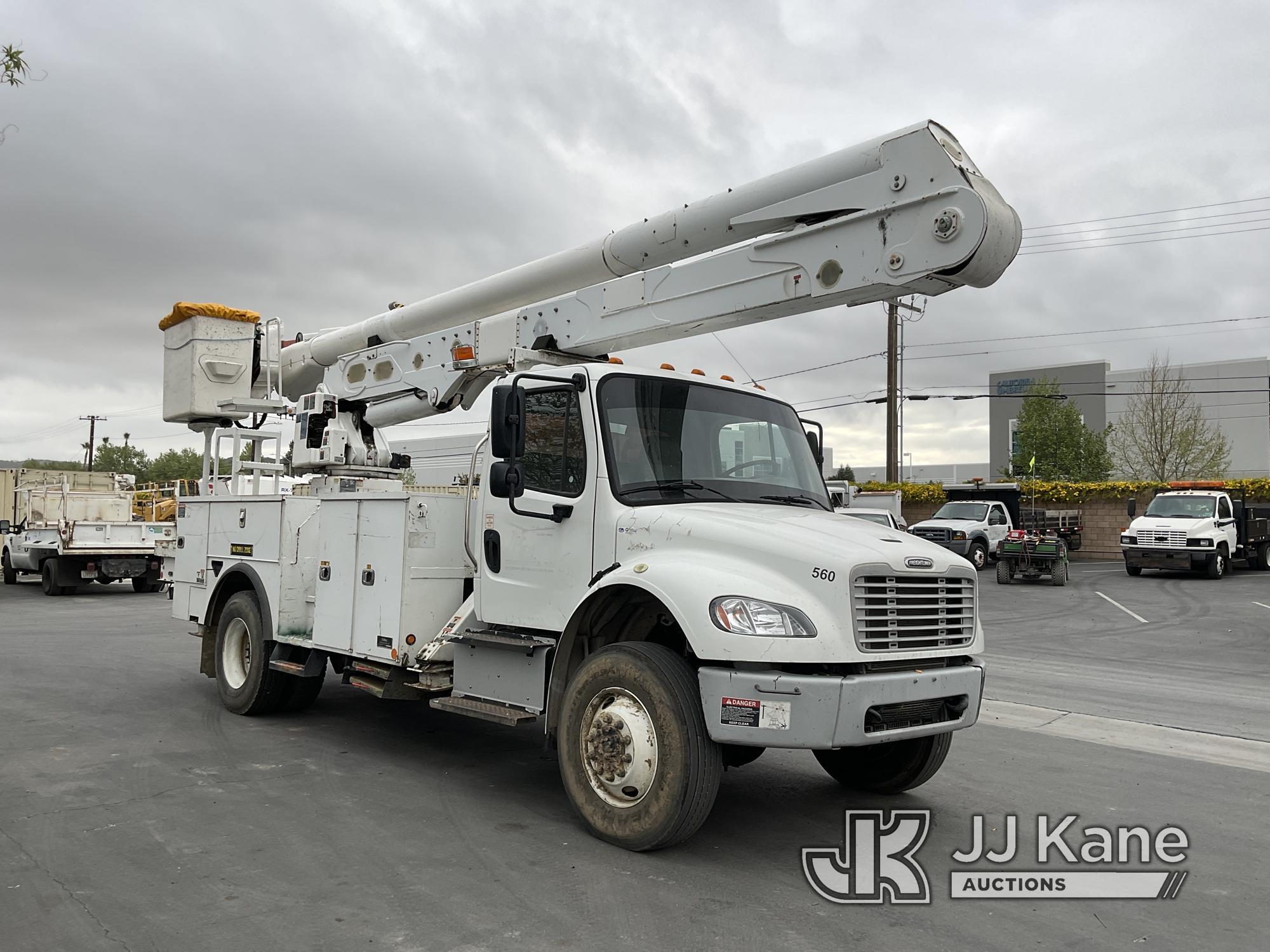 (Jurupa Valley, CA) Altec AA55, Material Handling Bucket , 2015 Freightliner M2 106 4X4 Runs & Moves