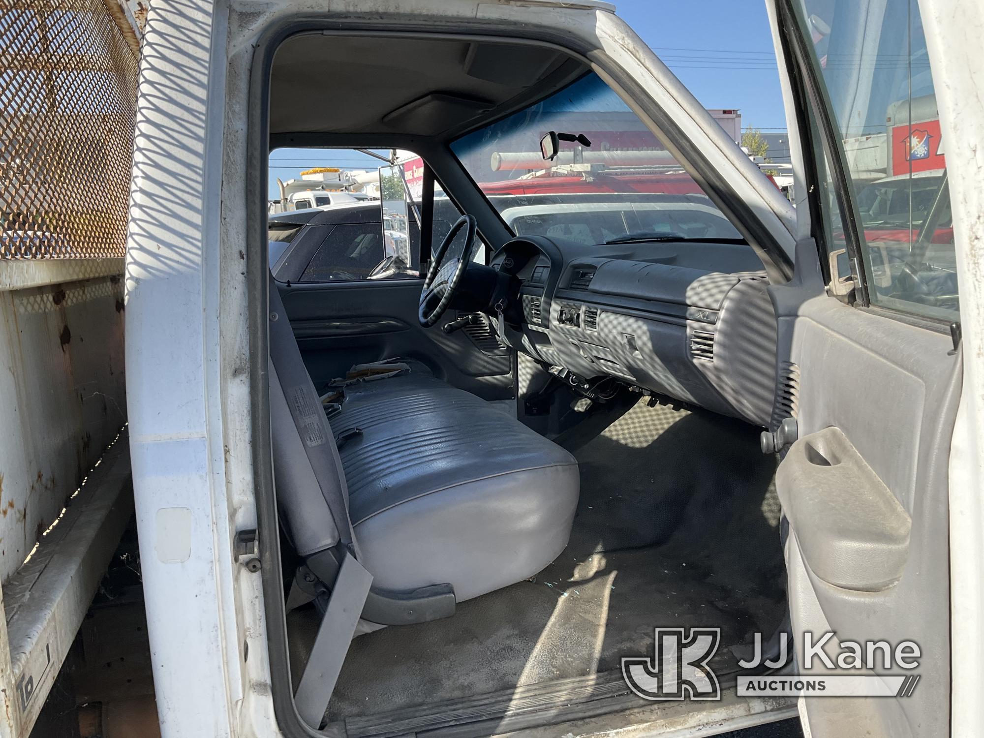 (Jurupa Valley, CA) 1997 Ford F450 SD Cab & Chassis Not Running