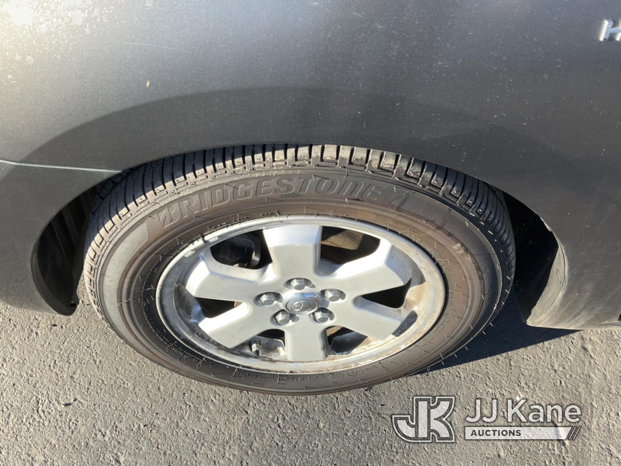 (Jurupa Valley, CA) 2007 Toyota Prius Hybrid 4Door Liftback Runs Rough, Paint Damage