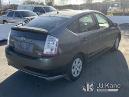 (Jurupa Valley, CA) 2007 Toyota Prius Hybrid 4Door Liftback Runs Rough, Paint Damage