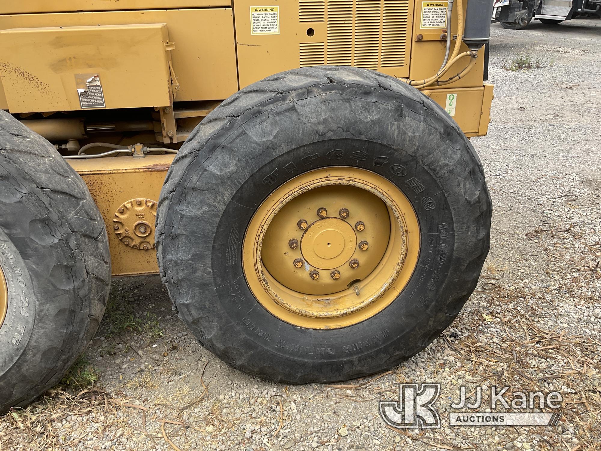 (Jurupa Valley, CA) 2001 Cat 143H Motor Grader, EROPS, Pan, Tilt, Rotate, Mould Board, Hydraulic Rip