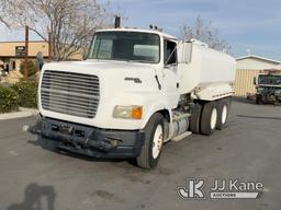 (Jurupa Valley, CA) 1994 Ford L9000 Aeromax T/A Water Truck Runs & Operates