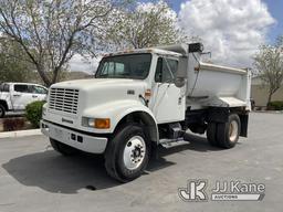 (Jurupa Valley, CA) 2002 International 4900 Dump Truck Runs & Moves