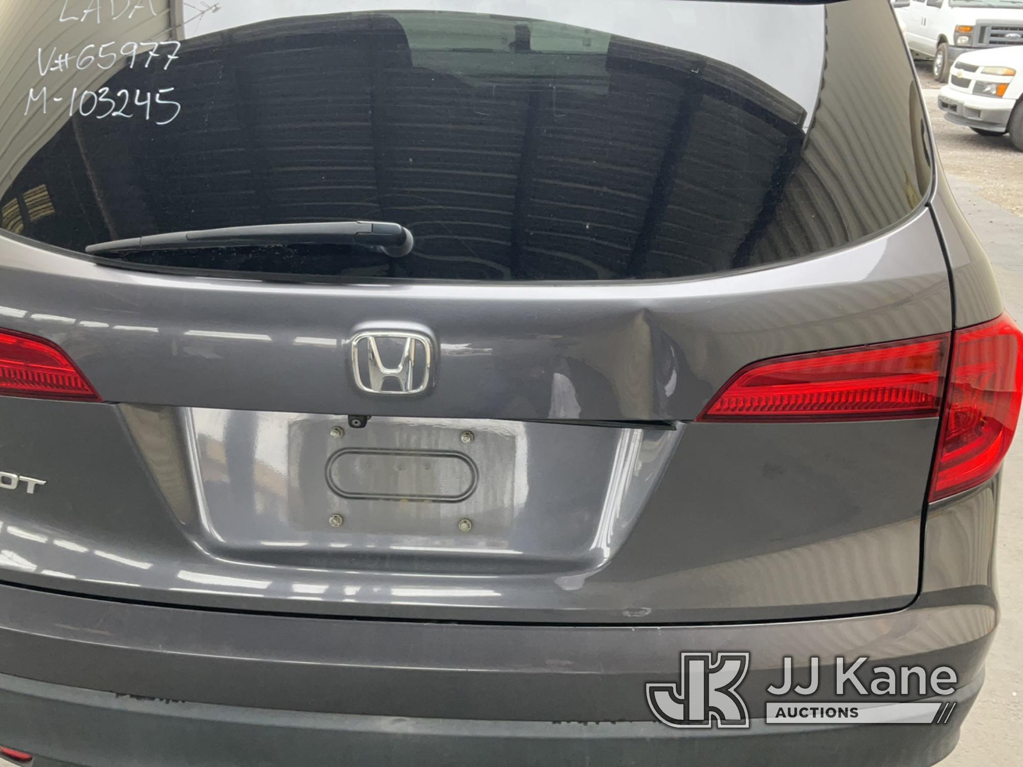 (Jurupa Valley, CA) 2018 HONDA PILOT 4-Door Sport Utility Vehicle Runs & Moves, Dent In Liftgate, Op