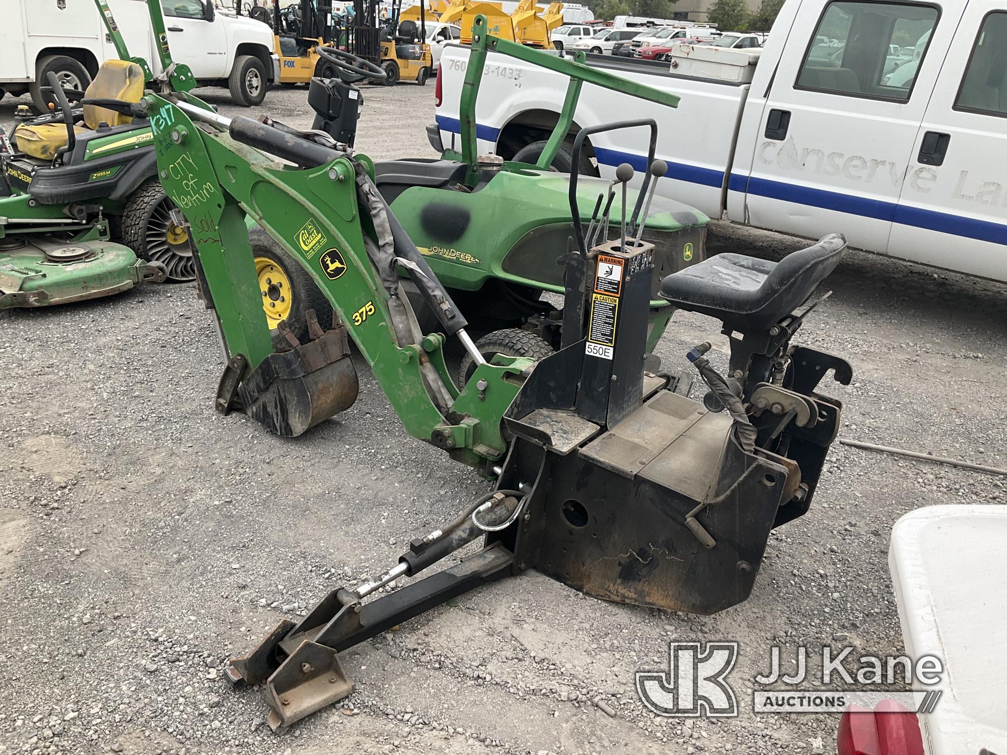 (Jurupa Valley, CA) John Deer Back Hoe Hydraulic Backhoe Attachment Operation Unknown