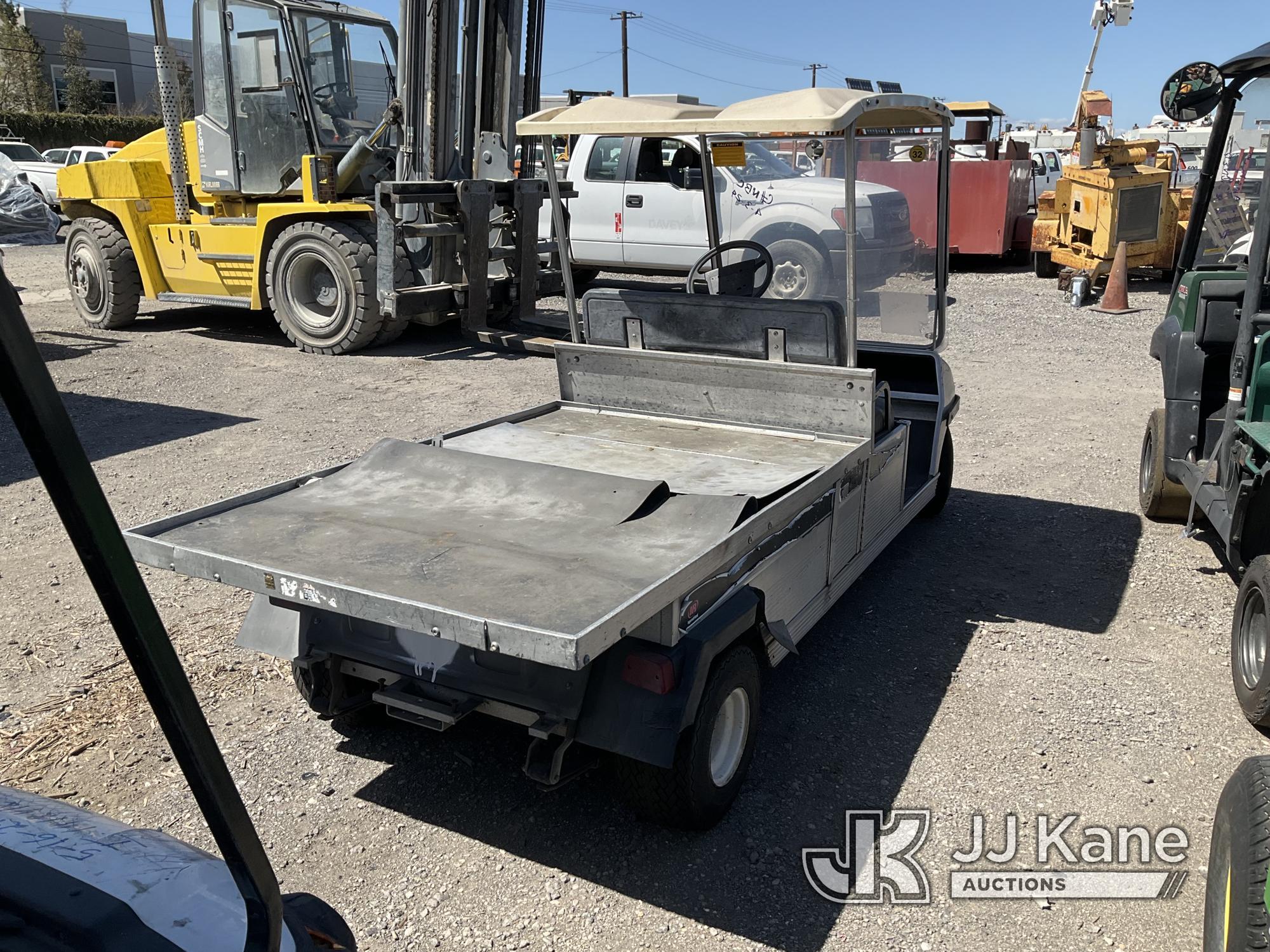 (Jurupa Valley, CA) 2005 Club Car Golf Cart Golf Cart Not Running, True Hours Unknown, Has Tear In S