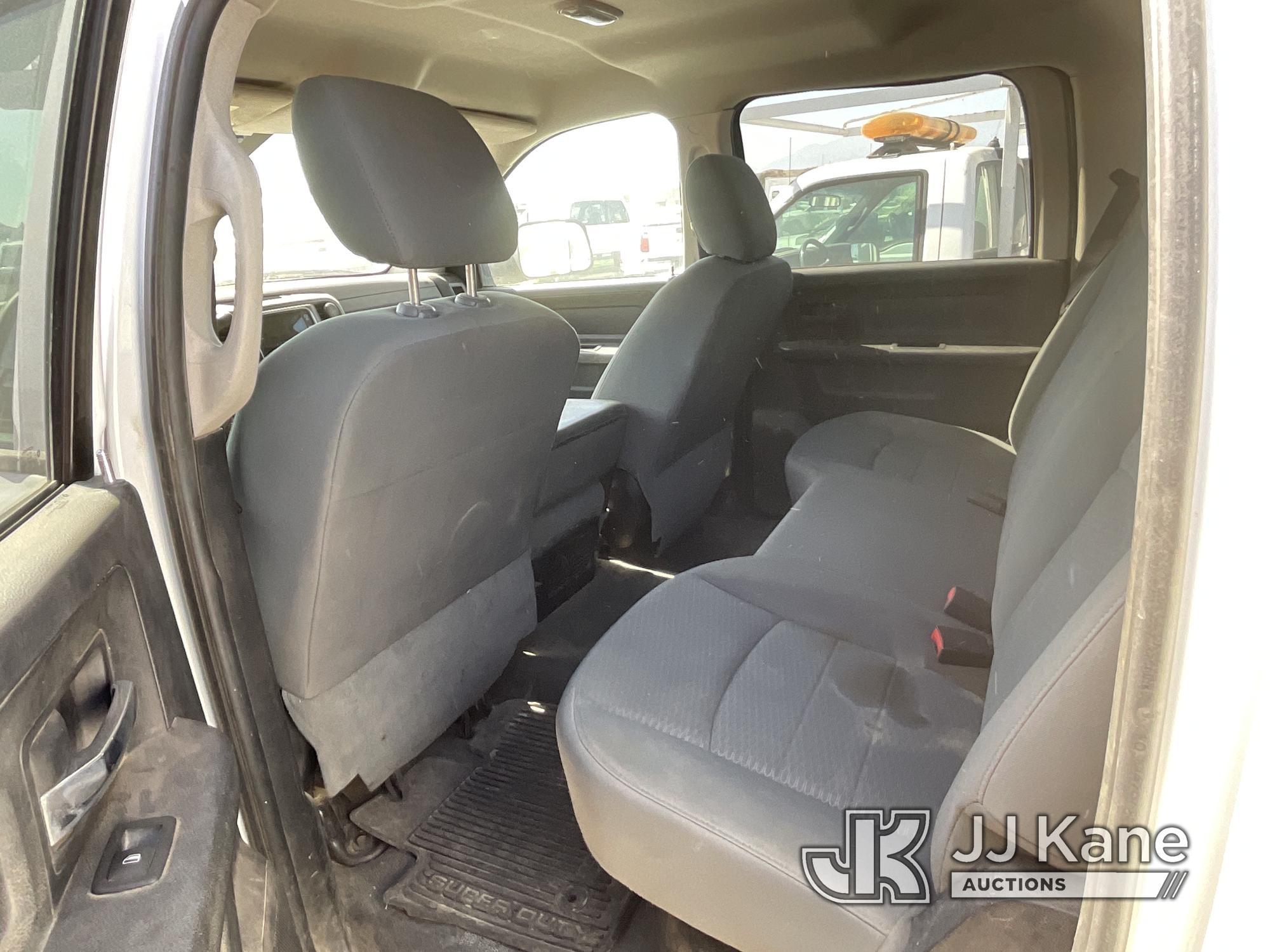 (Jurupa Valley, CA) 2014 DODGE RAM 3500 Utility Truck, 1 TON 4X4 CREW CAB W/UTILITY Runs & Moves, AB