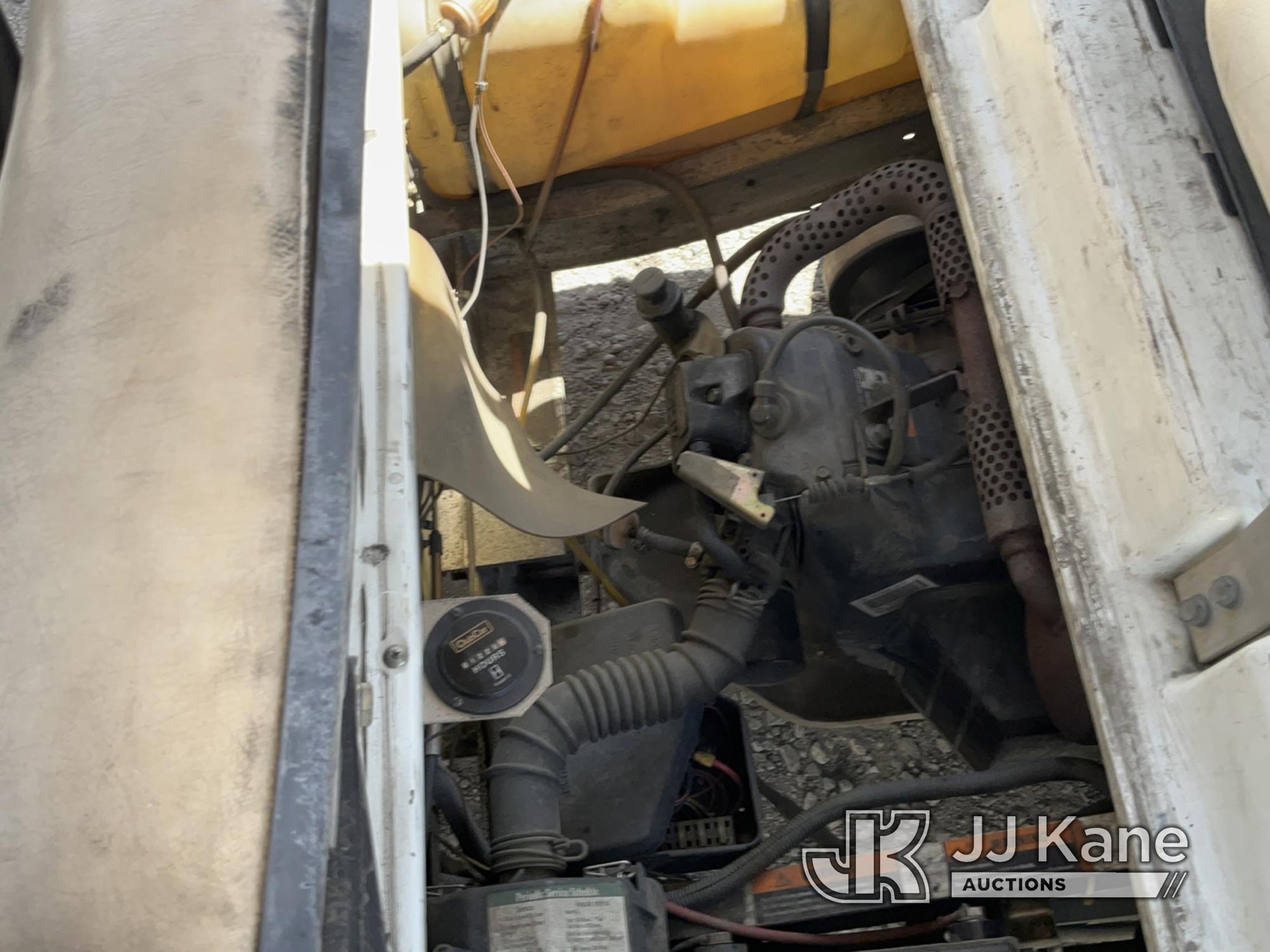 (Jurupa Valley, CA) 1998 Club Car Golf Cart Golf Cart Not Running , No Key , Missing  Parts