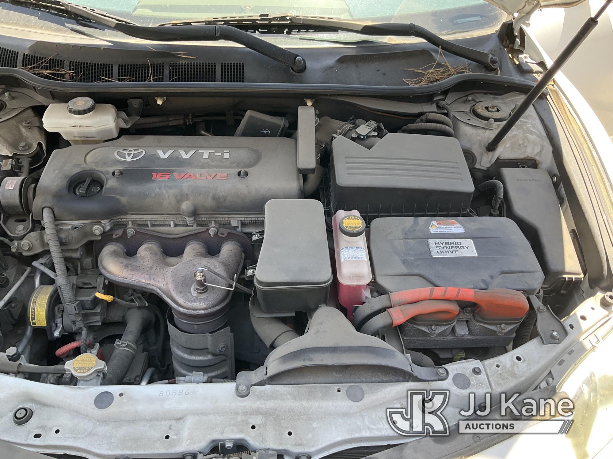 (Jurupa Valley, CA) 2008 Toyota Camry Hybrid 4-Door Sedan Runs & Moves, Has Check Engine Light On