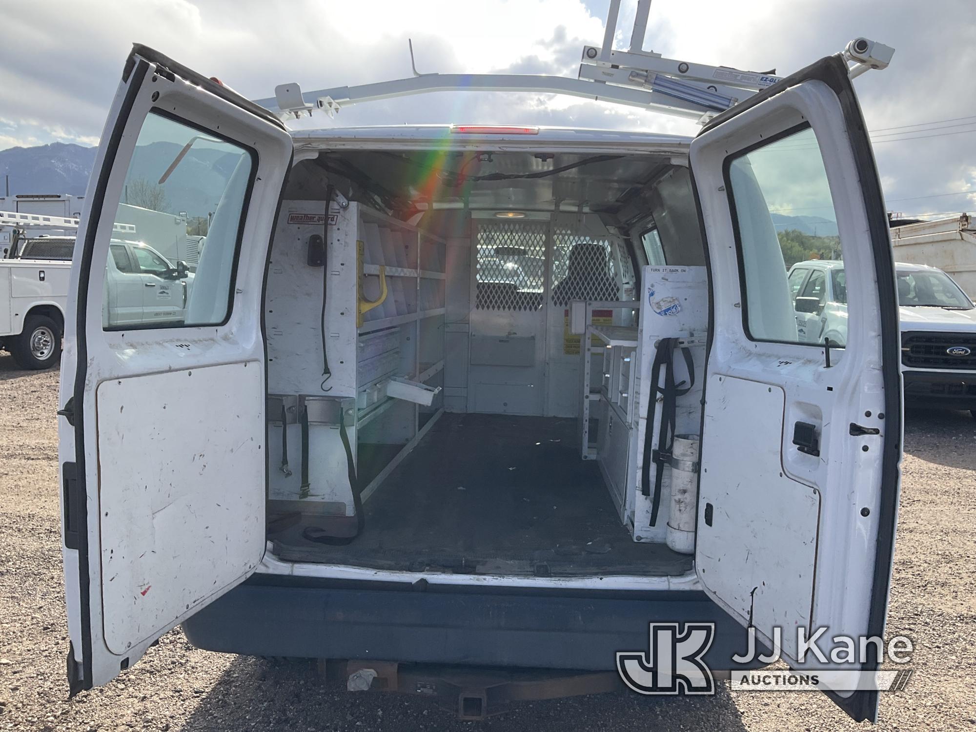 (Castle Rock, CO) 2009 Ford E350 Cargo Van Runs & Moves) (Jump To Start