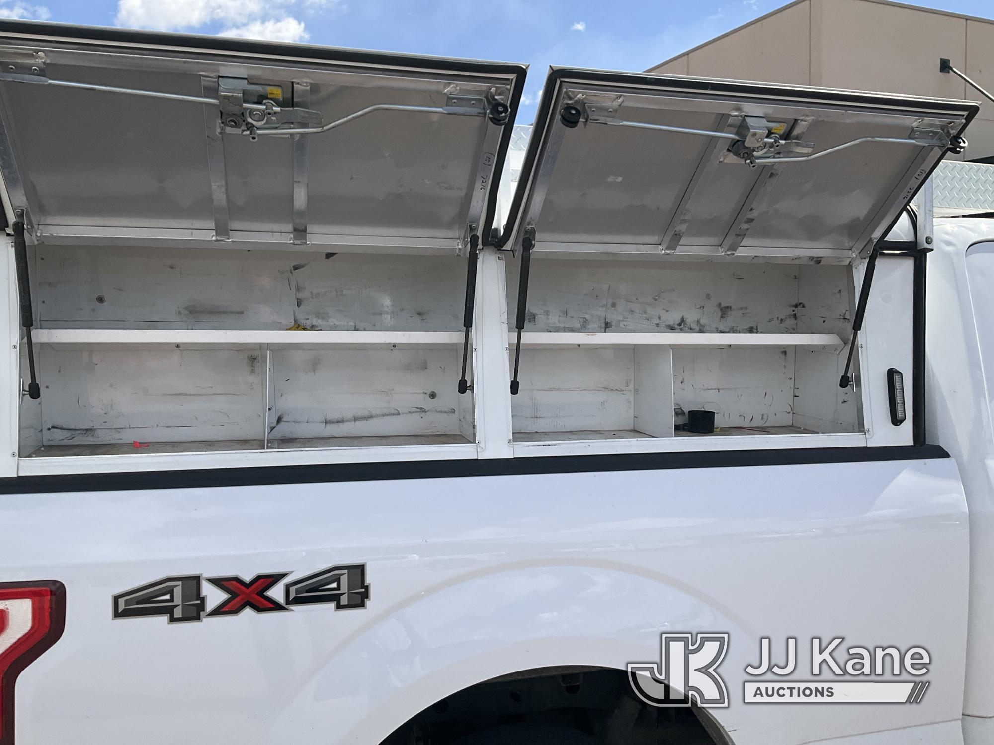 (Castle Rock, CO) 2015 Ford F150 4x4 Extended-Cab Pickup Truck Runs & Moves) (Minor Body Damage