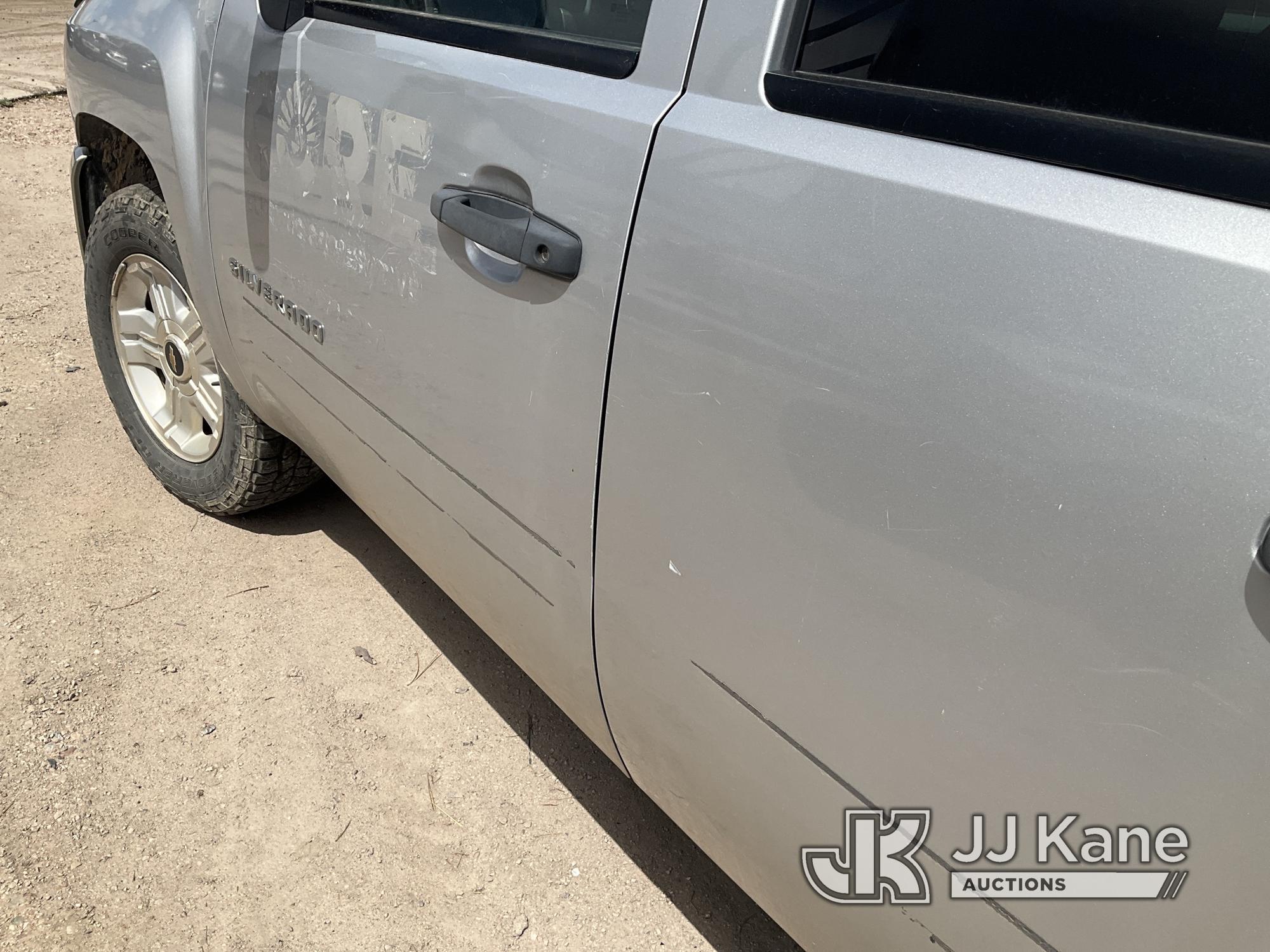 (Castle Rock, CO) 2013 Chevrolet Silverado 1500 4x4 Crew-Cab Pickup Truck Runs & Moves