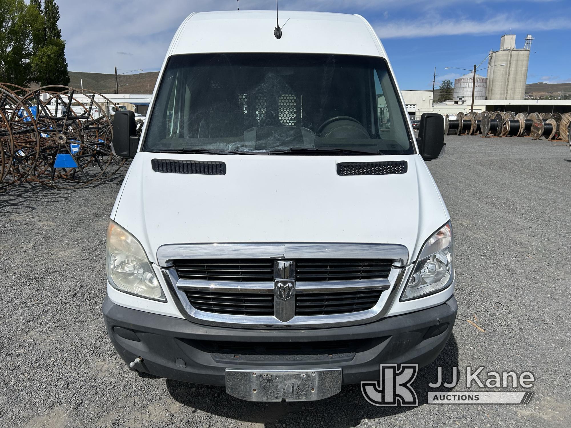 (Ephrata, WA) 2008 Dodge 2500 sprinter CRD Cargo Van Runs & Moves) (Check Engine Light on, Seller Be