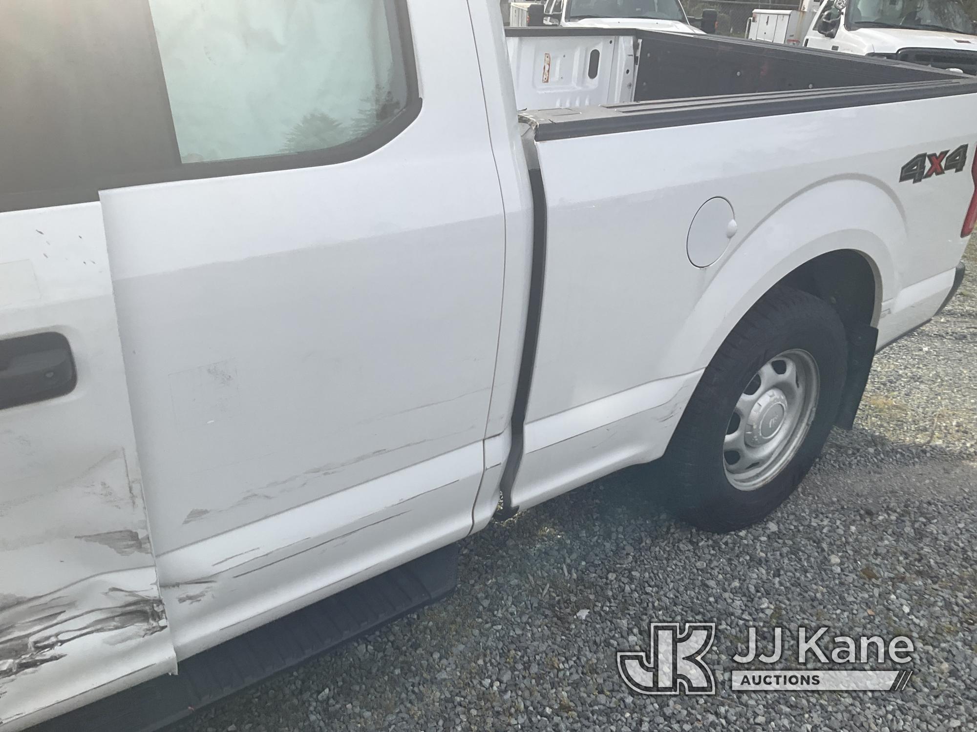(Eatonville, WA) 2016 Ford F150 4x4 Extended-Cab Pickup Truck Not Running, Condition Unknown, Wrecke