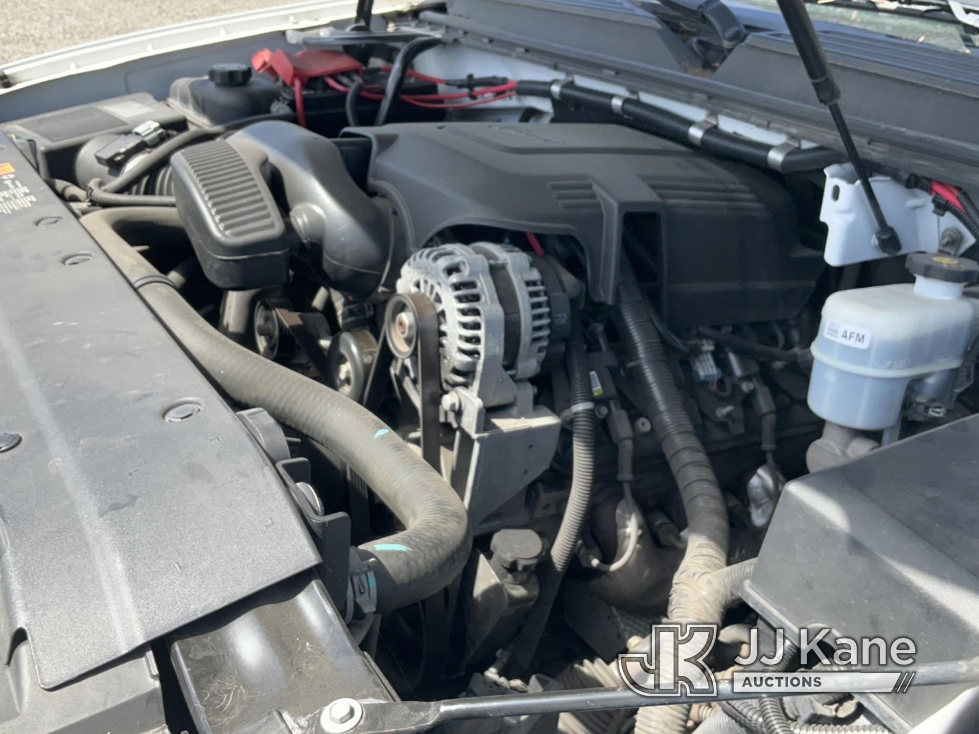 (Portland, OR) 2014 Chevrolet Tahoe 4x4 4-Door Sport Utility Vehicle Runs & Moves