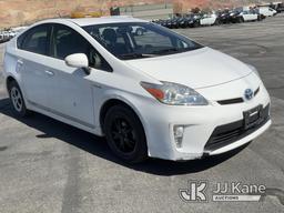 (Salt Lake City, UT) 2015 Toyota Prius 4-Door Hatch Back Runs & Moves