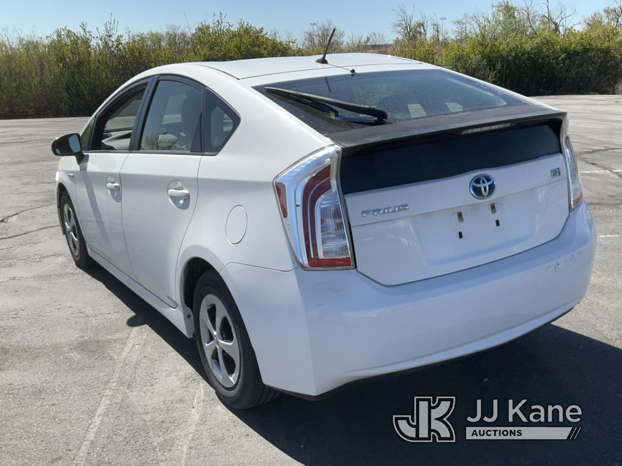 (Salt Lake City, UT) 2012 Toyota Prius 4-Door Hatch Back Runs & Moves