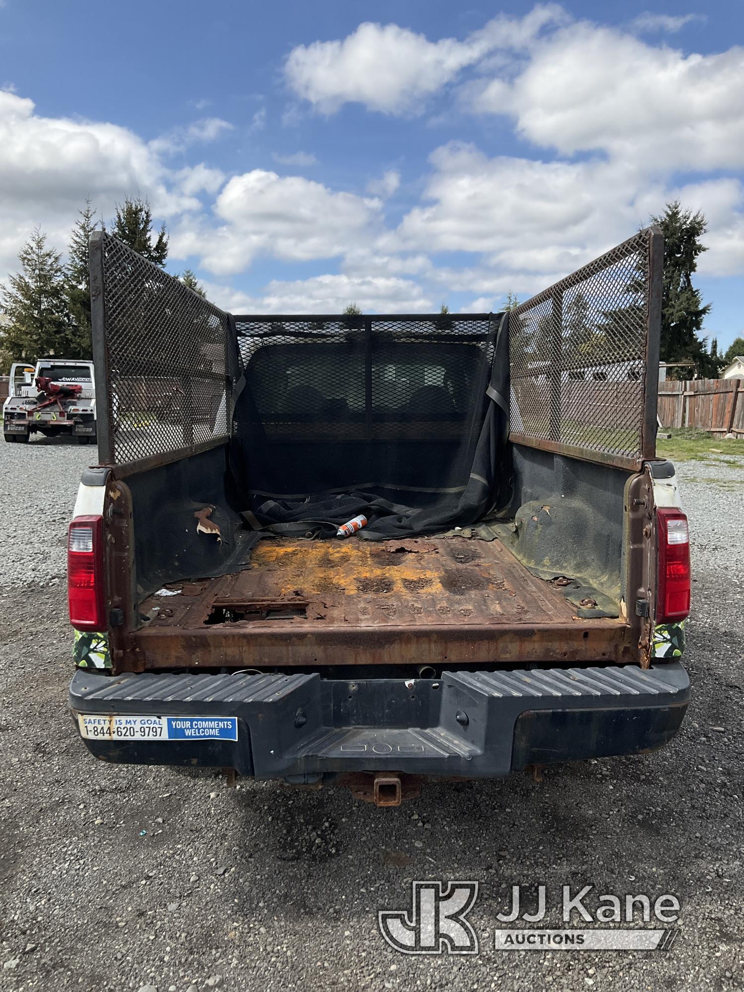 (Tacoma, WA) 2010 Ford F350 Crew-Cab Pickup Truck Not Running, Condition Unknown) (Battery Is Missin