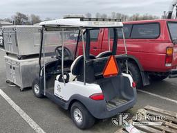 (Fortuna, CA) 2007 Club Car Golf Cart Golf Cart Runs But Needs Batteries