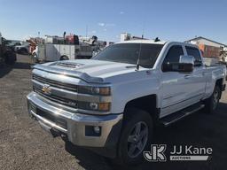 (Keenesburg, CO) 2017 Chevrolet Silverado 2500HD 4x4 Pickup Truck Runs & Moves